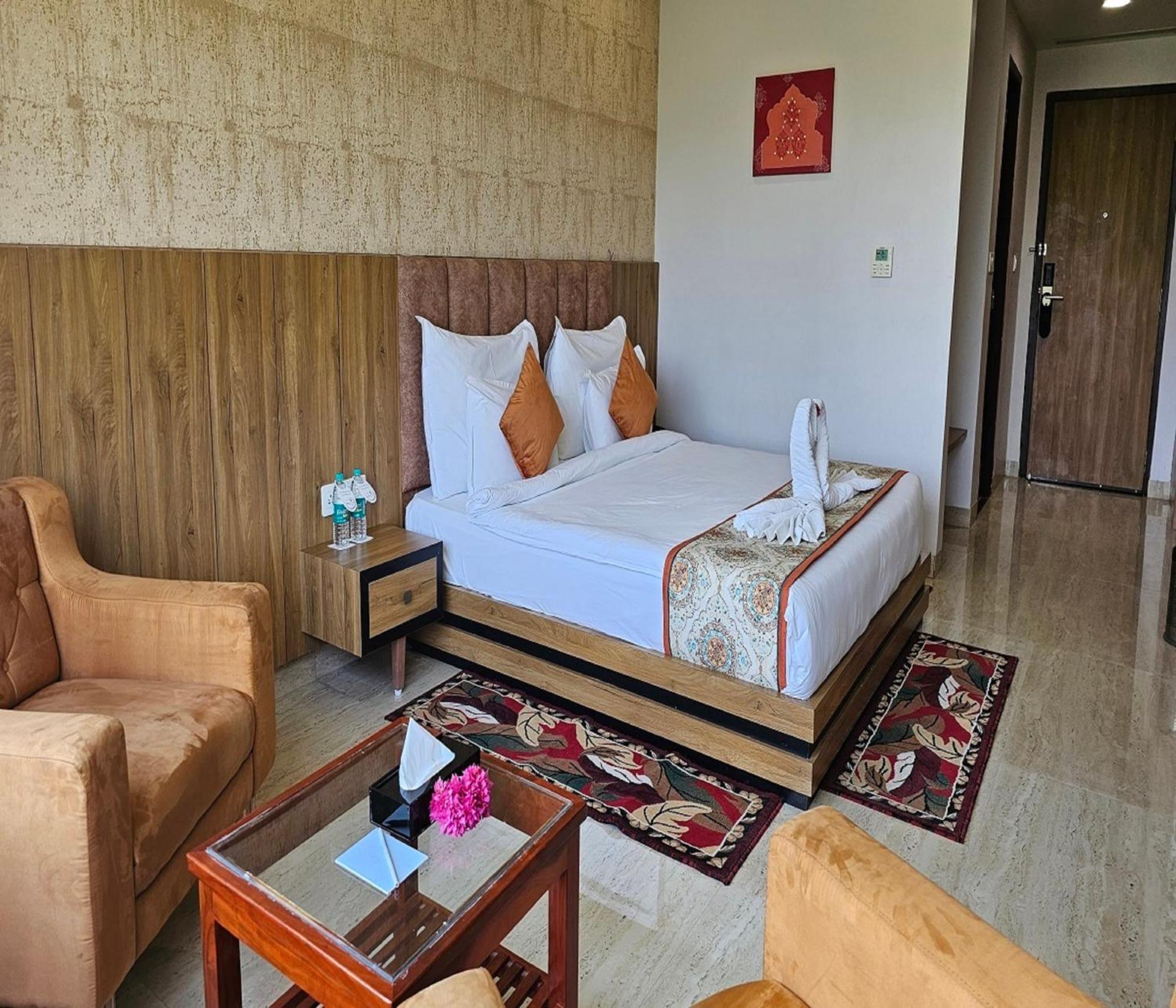Bamboo Saa Mulberry Resort Pushkar Exterior foto
