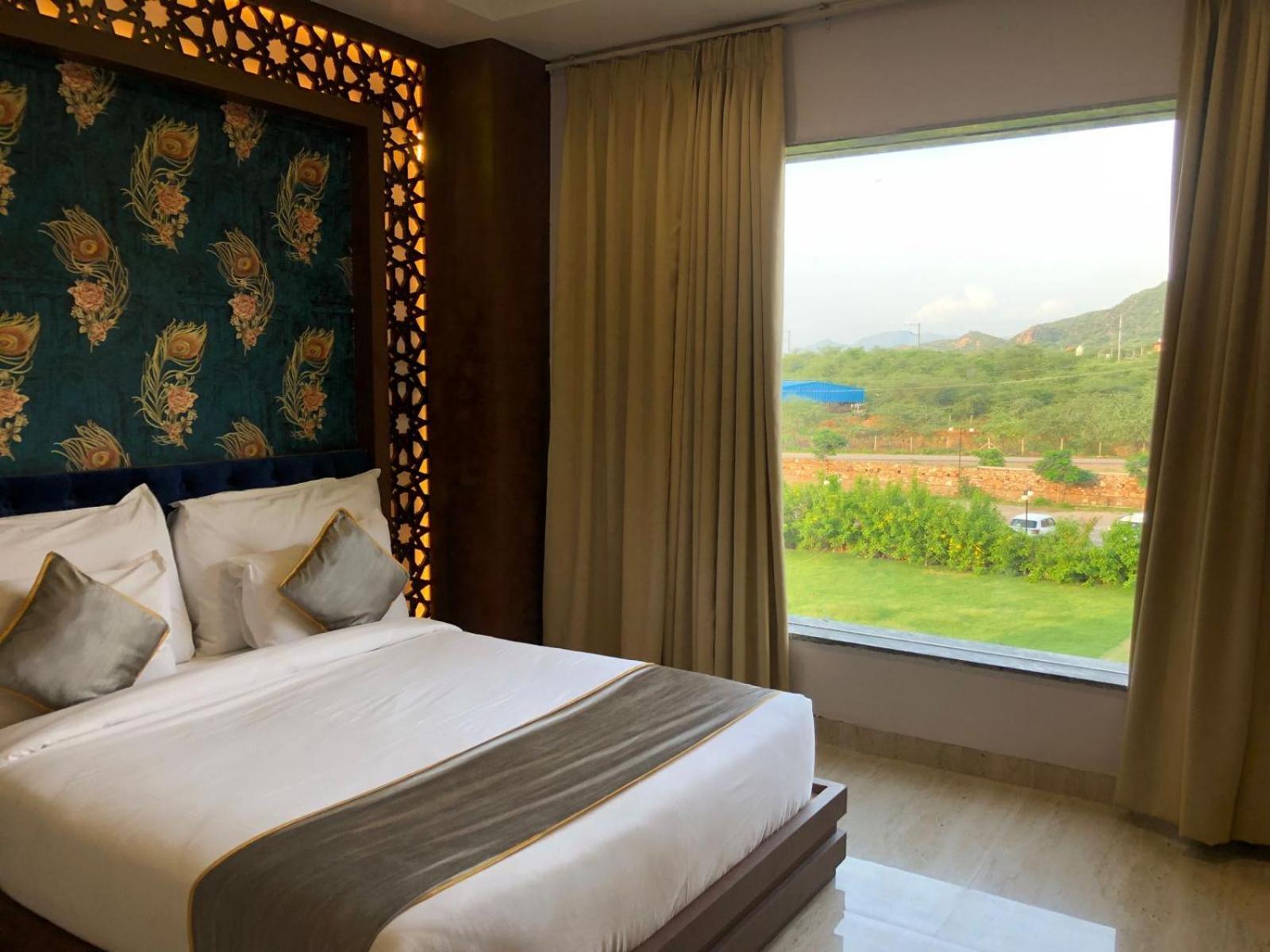 Bamboo Saa Mulberry Resort Pushkar Exterior foto